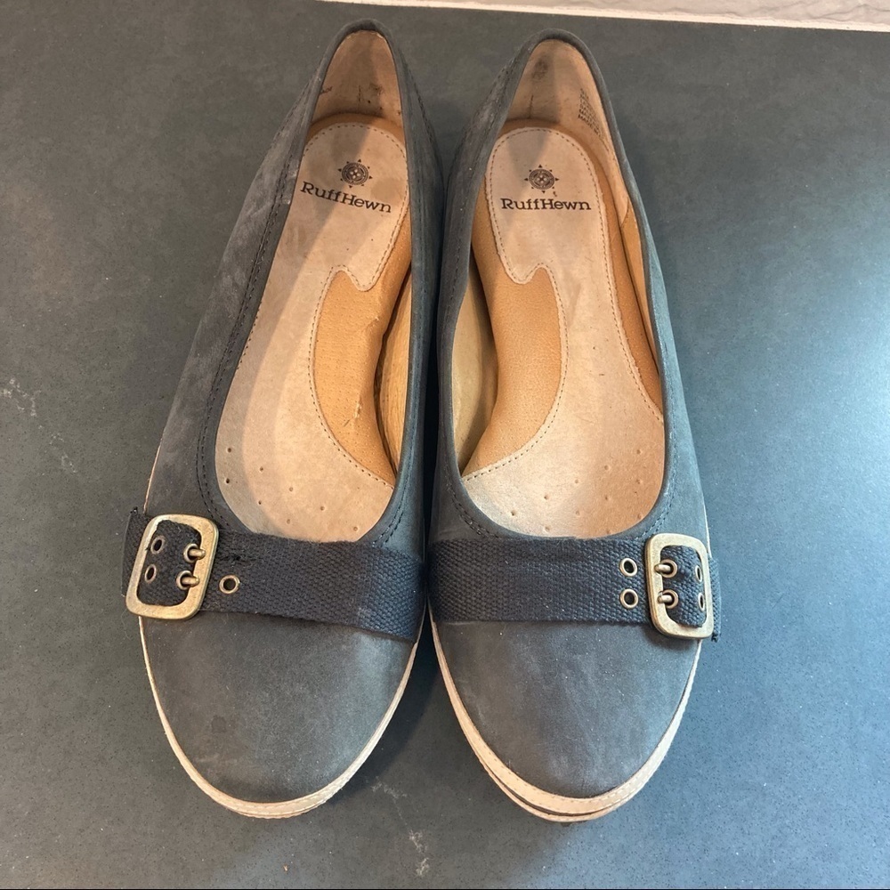 Ruff Hewn sz 9 Misha blue suede flats